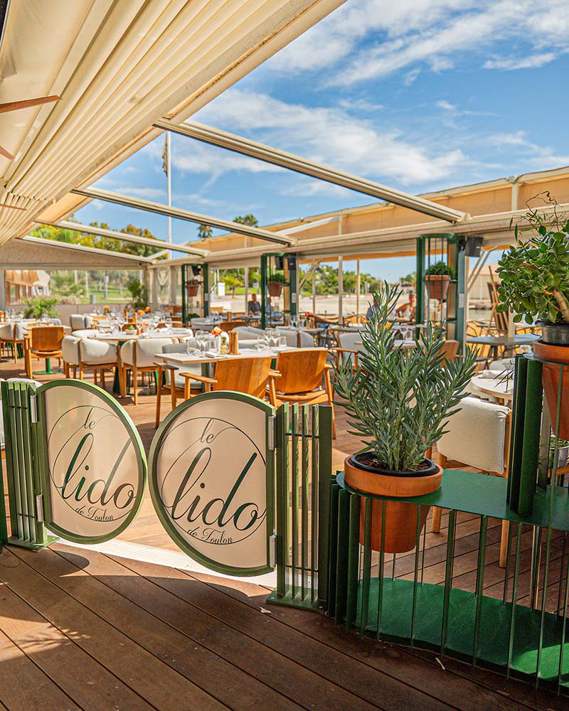 Restaurant le Lido de Toulon - Plage du Mourillon Entrée restaurant le lido toulon