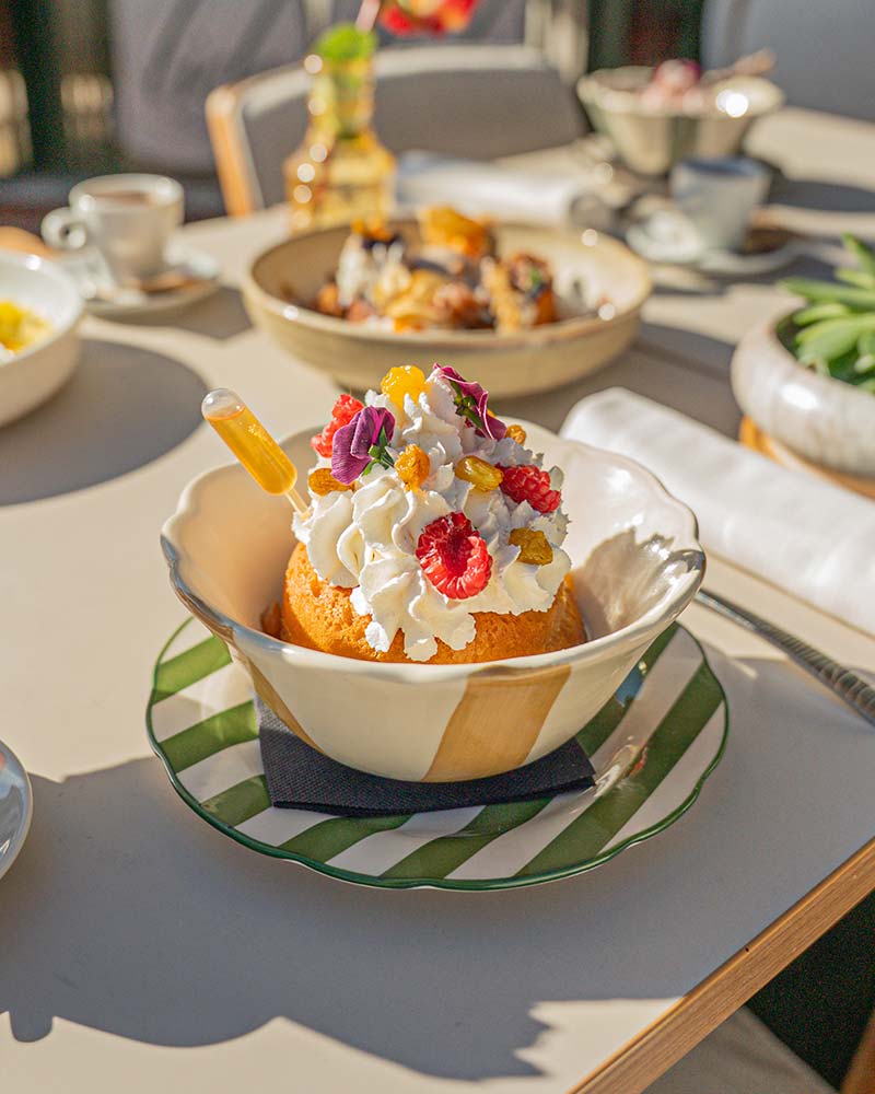 Desserts & gourmandises du Lido - Baba au rhum Desserts & gourmandises du Lido